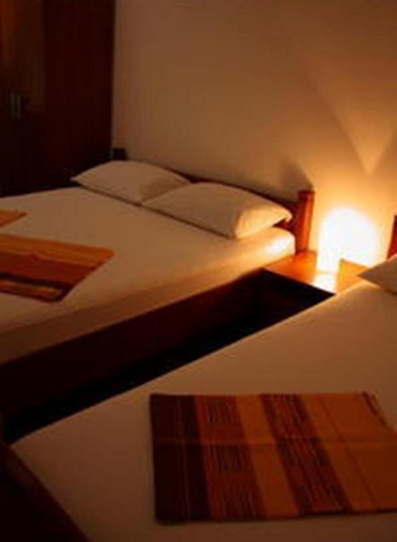 Apartments & Rooms M Petrovac Pokoj fotografie